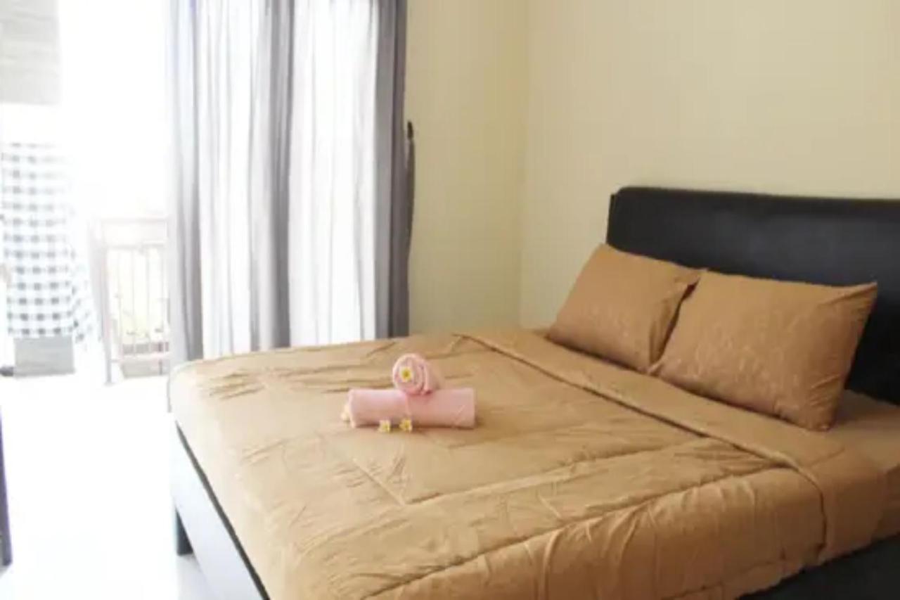 Oyo Flagship 91237 Ratu Guest House Kedunganan Eksteriør bilde